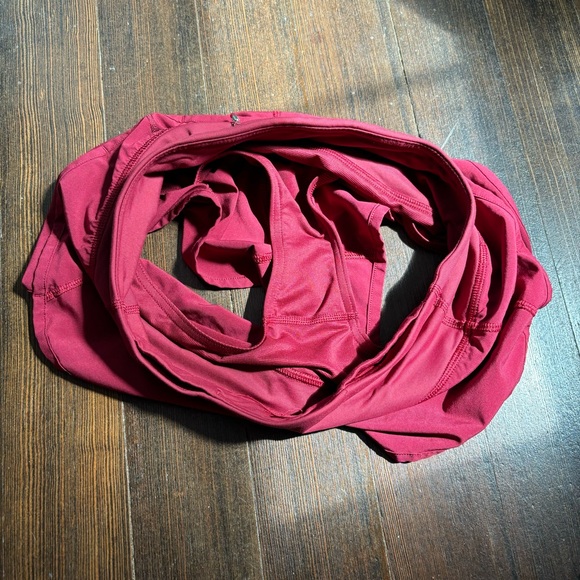 Lululemon Burgundy speed shorts size 4 - Picture 5 of 5